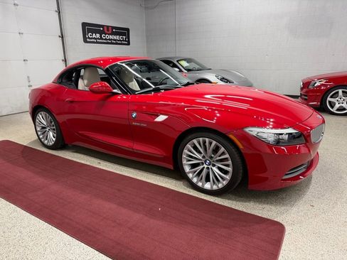 Used 2010 BMW Z4 sDrive35i image 71
