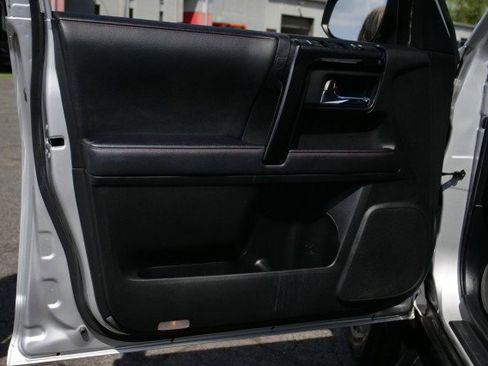 Used 2021 Toyota 4Runner TRD Off-Road Premium w/ Moonroof Package image 23