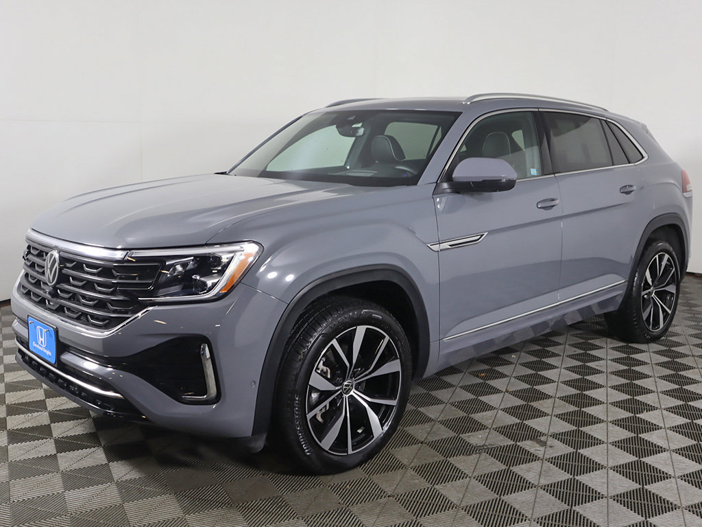 Used 2025 Volkswagen Atlas Cross Sport SEL Premium R-Line AWD/4WD image 13