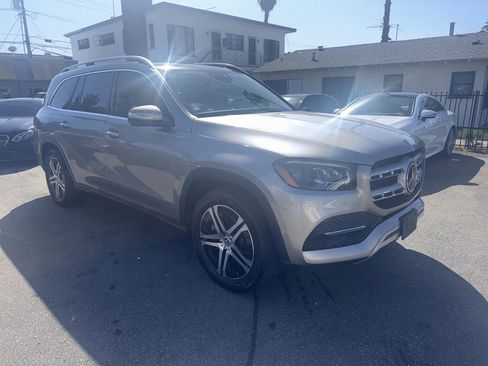Used 2020 Mercedes-Benz GLS 450 4MATIC image 3