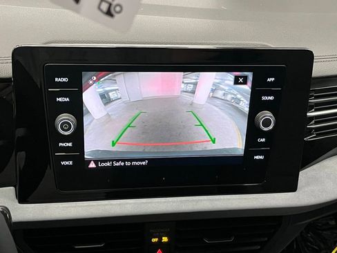 New 2025 Volkswagen Jetta SE image 26