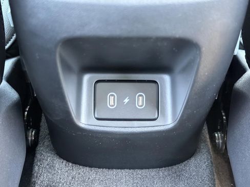 New 2026 Hyundai Elantra Limited FWD image 14