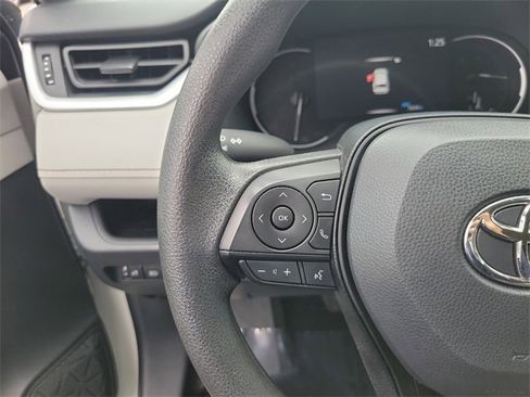Used 2024 Toyota RAV4 XLE image 13