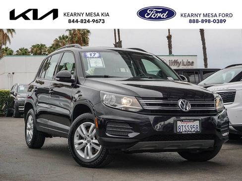 Used 2017 Volkswagen Tiguan S FWD image 1