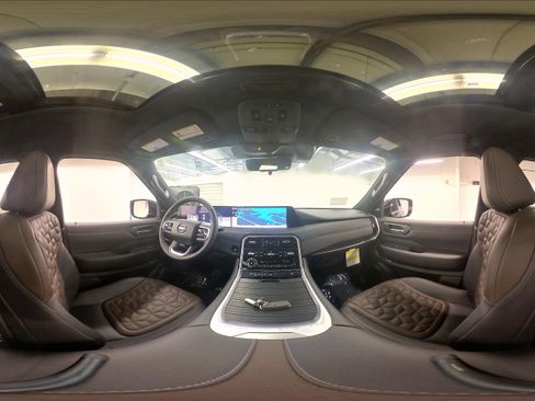 New 2026 Nissan Armada Platinum AWD/4WD image 38