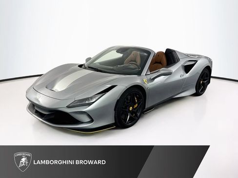 Used 2021 Ferrari F8 Tributo RWD image 1