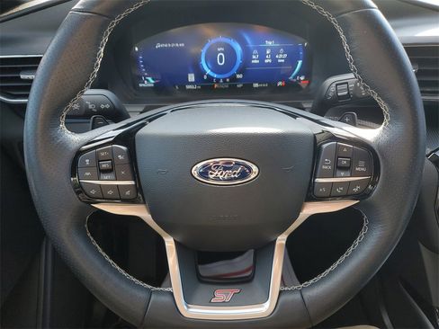 Used 2022 Ford Explorer ST w/ Equipment Group 401A image 24