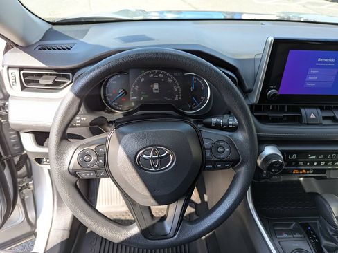 Used 2025 Toyota RAV4 XLE w/ Convenience Package AWD/4WD image 13