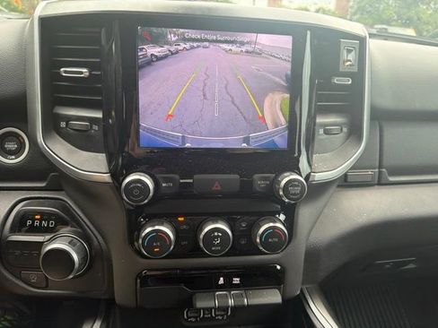 Used 2022 RAM 1500 Big Horn RWD image 19