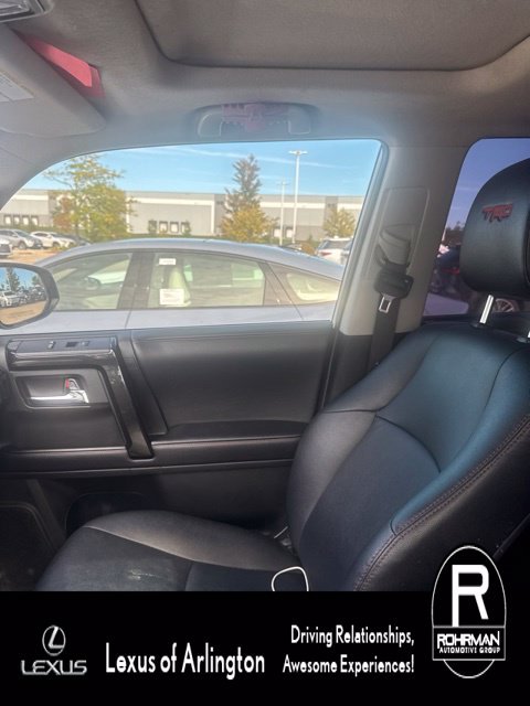 Used 2018 Toyota 4Runner TRD Off-Road Premium AWD/4WD image 8