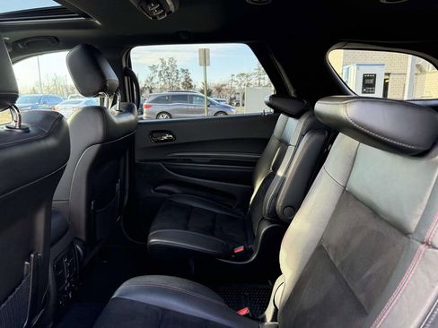 Used 2022 Dodge Durango R/T w/ Trailer Tow Group IV image 18