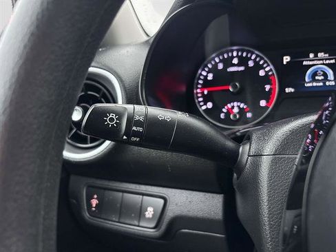 Used 2023 Kia Forte LXS image 25