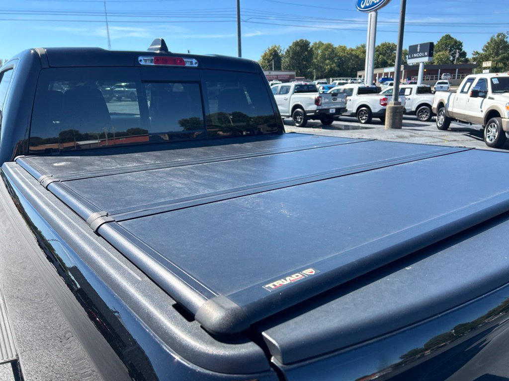 Used 2023 RAM 1500 Laramie AWD/4WD image 15