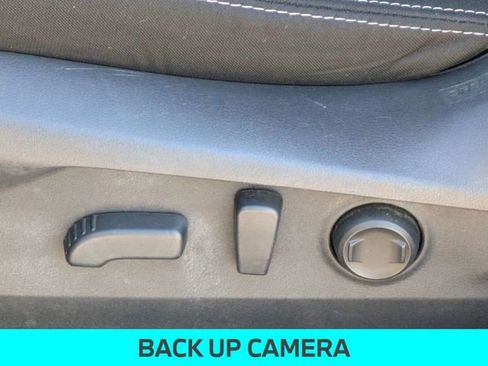 Used 2023 Subaru Outback Premium image 17