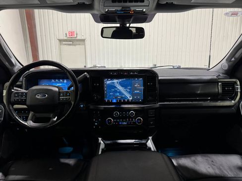 Used 2023 Ford F350 Lariat w/ Lariat Ultimate Package AWD/4WD image 19