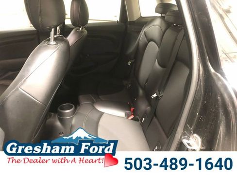 Used 2016 MINI Cooper 4-Door Hardtop image 21