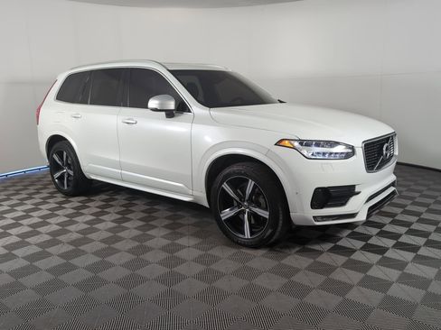 Used 2016 Volvo XC90 T5 R-Design image 6