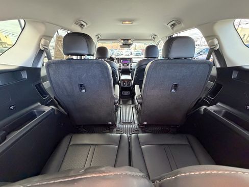 Used 2023 Kia Sorento EX image 22
