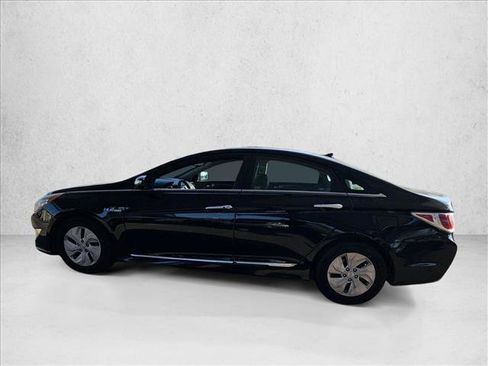 Used 2014 Hyundai Sonata Hybrid image 7