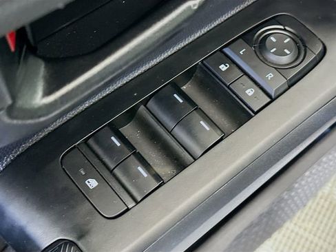 Used 2024 Toyota Tacoma SR image 20