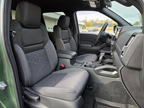New 2026 Nissan Frontier SV image 11