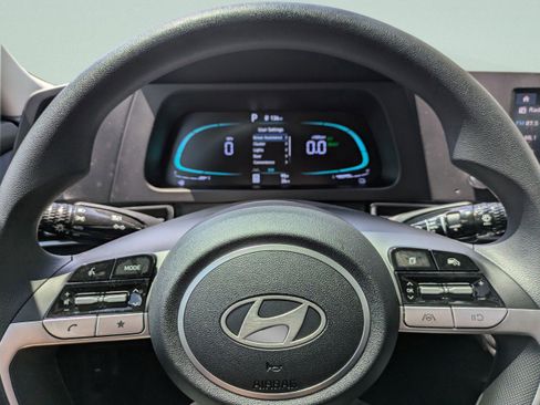New 2025 Hyundai Elantra Blue image 27