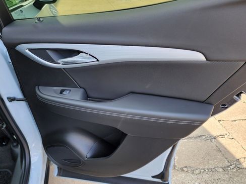 New 2026 Buick Envision Avenir image 43