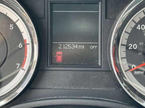 Used 2013 Dodge Durango R/T w/ Technology Group AWD/4WD image 25
