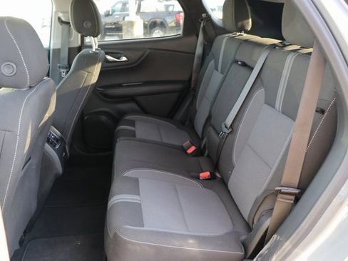 Used 2025 Chevrolet Blazer LT image 11