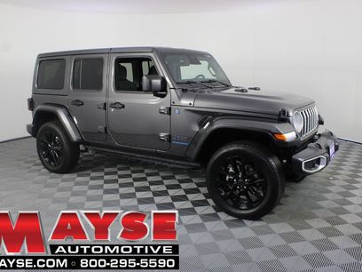 Used 2025 Jeep Wrangler Unlimited Sahara w/ Safety Group