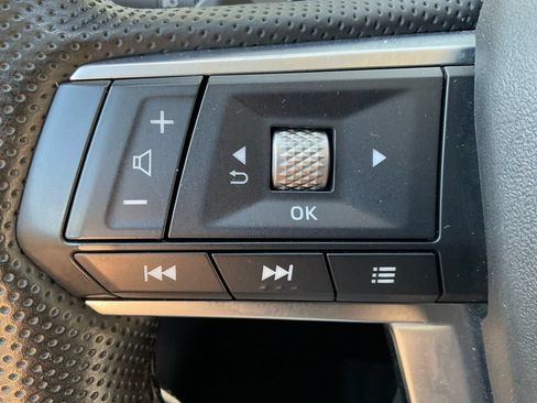 Used 2022 Mitsubishi Outlander SEL AWD/4WD image 34
