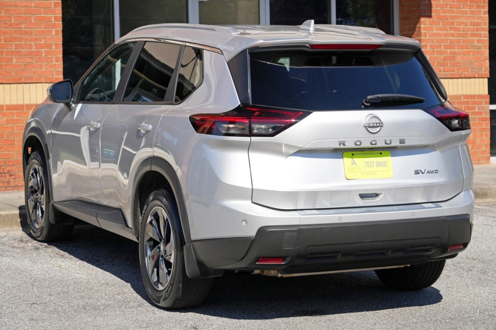 Used 2024 Nissan Rogue SV w/ SV Premium Package AWD/4WD image 45