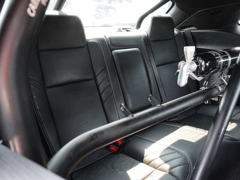 Used 2016 Dodge Challenger SRT Hellcat RWD image 32