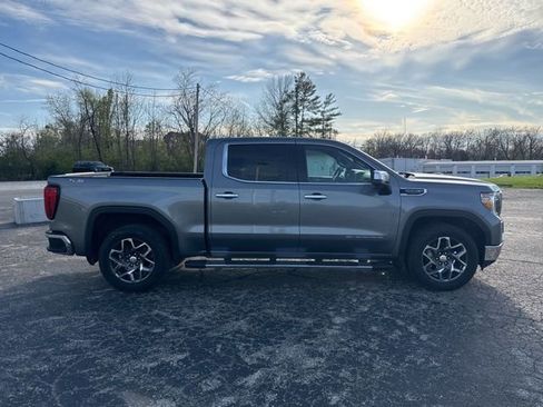 Used 2022 GMC Sierra 1500 SLT w/ SLT Premium Package image 6
