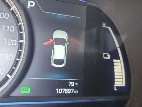 Used 2017 Hyundai Ioniq SEL image 26