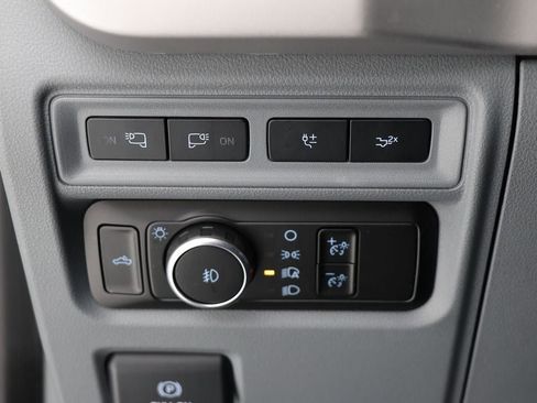 Used 2023 Ford F150 XLT w/ Equipment Group 302A High image 35