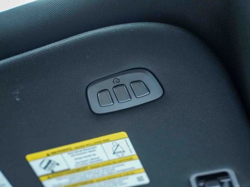 Used 2023 Ford F150 Lariat w/ Equipment Group 502A High image 35