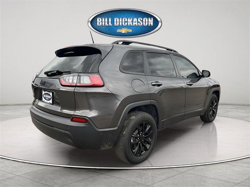 Used 2023 Jeep Cherokee Altitude Lux image 9