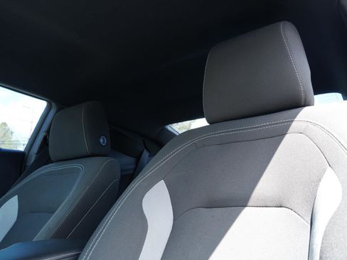 Used 2020 Chevrolet Camaro SS RWD image 21