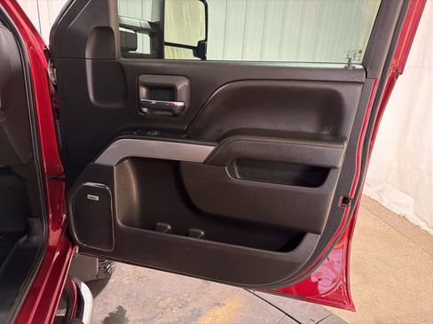 Used 2018 Chevrolet Silverado 2500 LTZ w/ Duramax Plus Package image 20