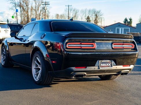 Used 2020 Dodge Challenger R/T Scat Pack RWD image 11