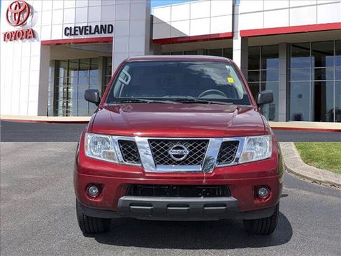 Used 2019 Nissan Frontier SV w/ Value Truck Package RWD image 3