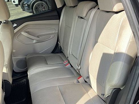 Used 2017 Ford Escape SE AWD/4WD image 14