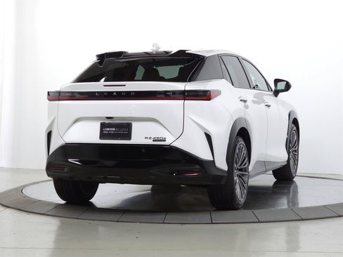 Certified 2023 Lexus RZ 450e Premium w/ Accessory Package (Z1) AWD/4WD image 8