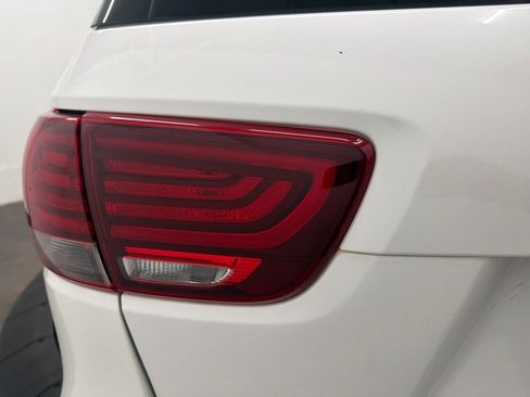 Used 2020 Kia Sorento FWD V6 image 12