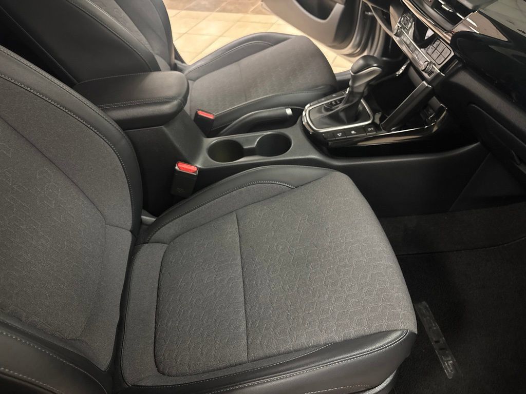 Used 2024 Kia Seltos S AWD/4WD image 29