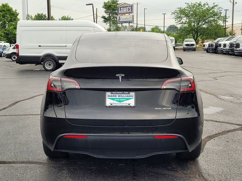Used 2021 Tesla Model Y Long Range AWD/4WD image 5