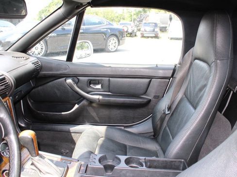 Used 2002 BMW Z3 3.0i RWD image 14