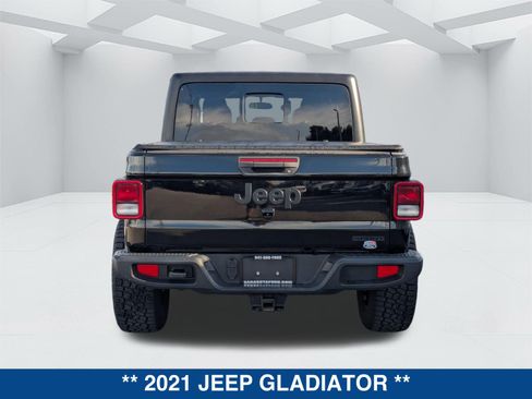 Used 2021 Jeep Gladiator Sport AWD/4WD image 6