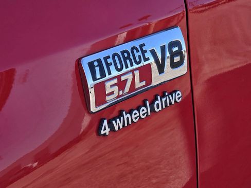 Used 2010 Toyota Tundra Limited image 50